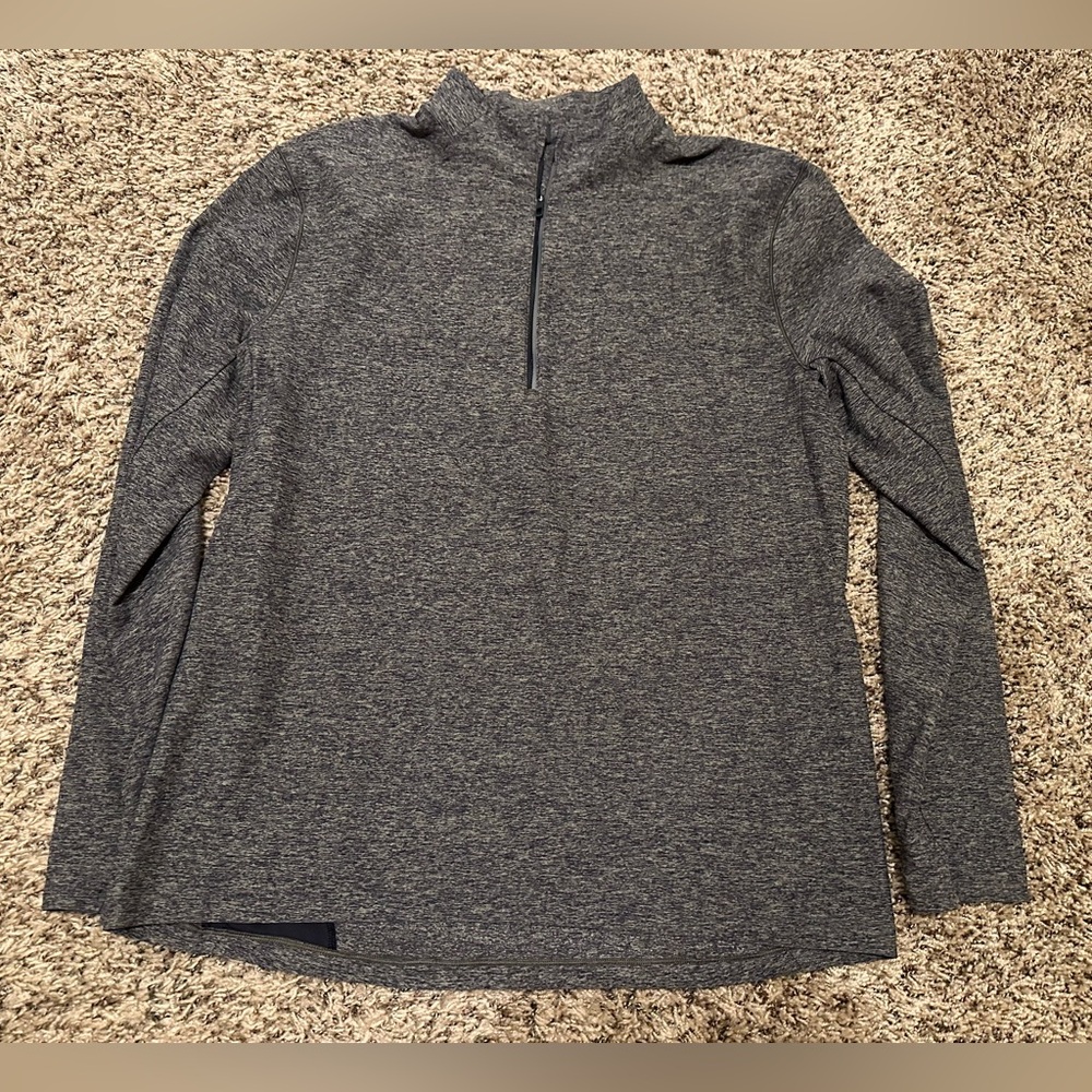 Lululemon Men’s XL Black Metal Vent Tech half zip pullover EUC